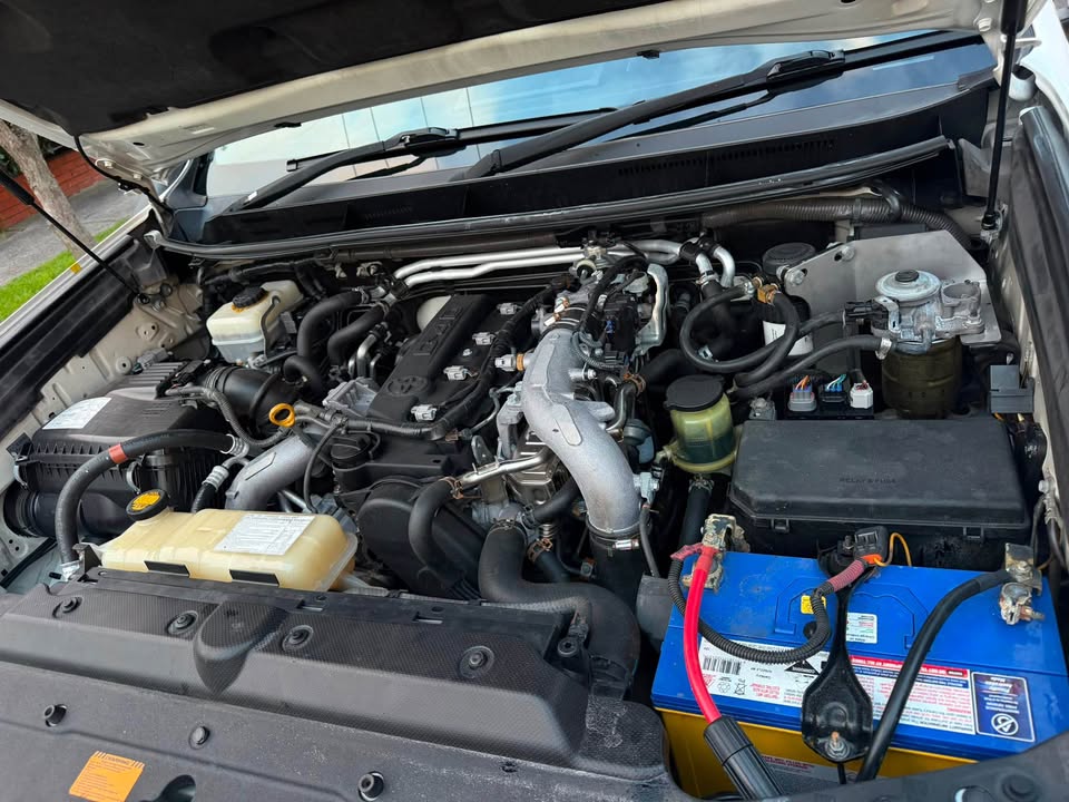 2013 Toyota Landcruiser Prado gxl photo 16