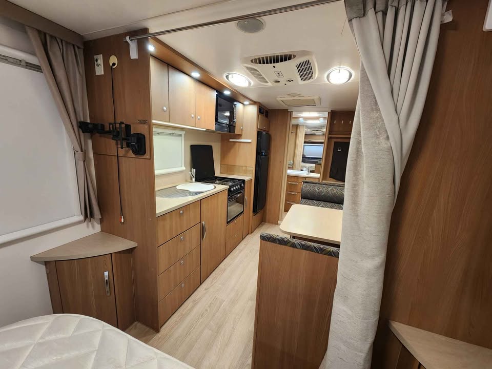 2015 Jayco STARCRAFT OUTBACK 19.61-2 OB photo 14