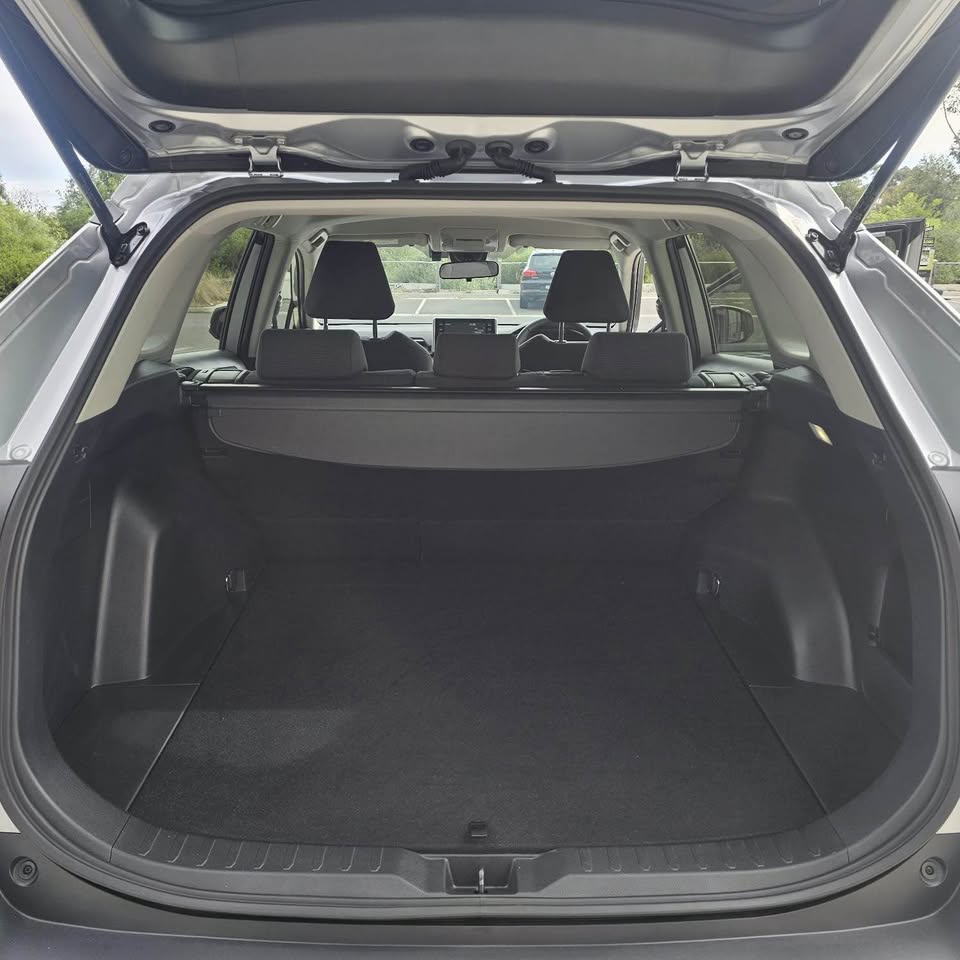 2022 Toyota RAV4 photo 12