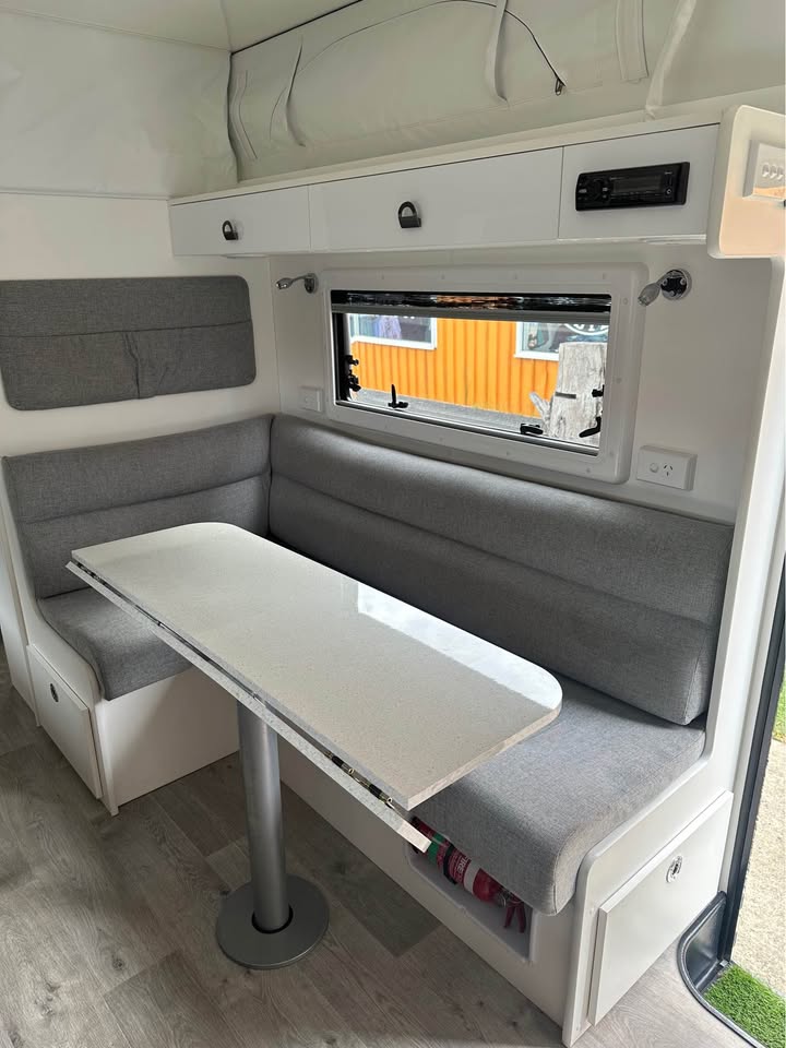 2021 New Age Caravan road owl photo 12