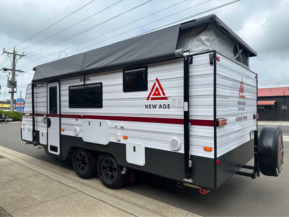 2021 New Age Caravan road owl photo 3