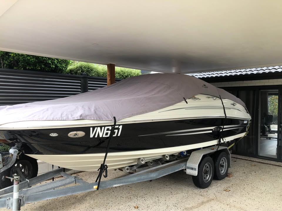 2006 Sea Ray Sundeck 200 photo 3